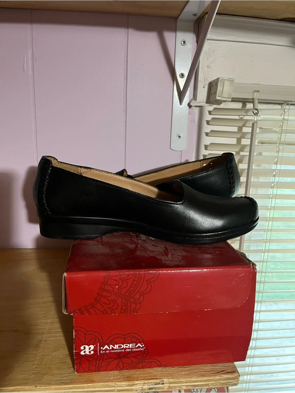 ANDREA FENZI Black Women’s Perforated Slip-On Flats